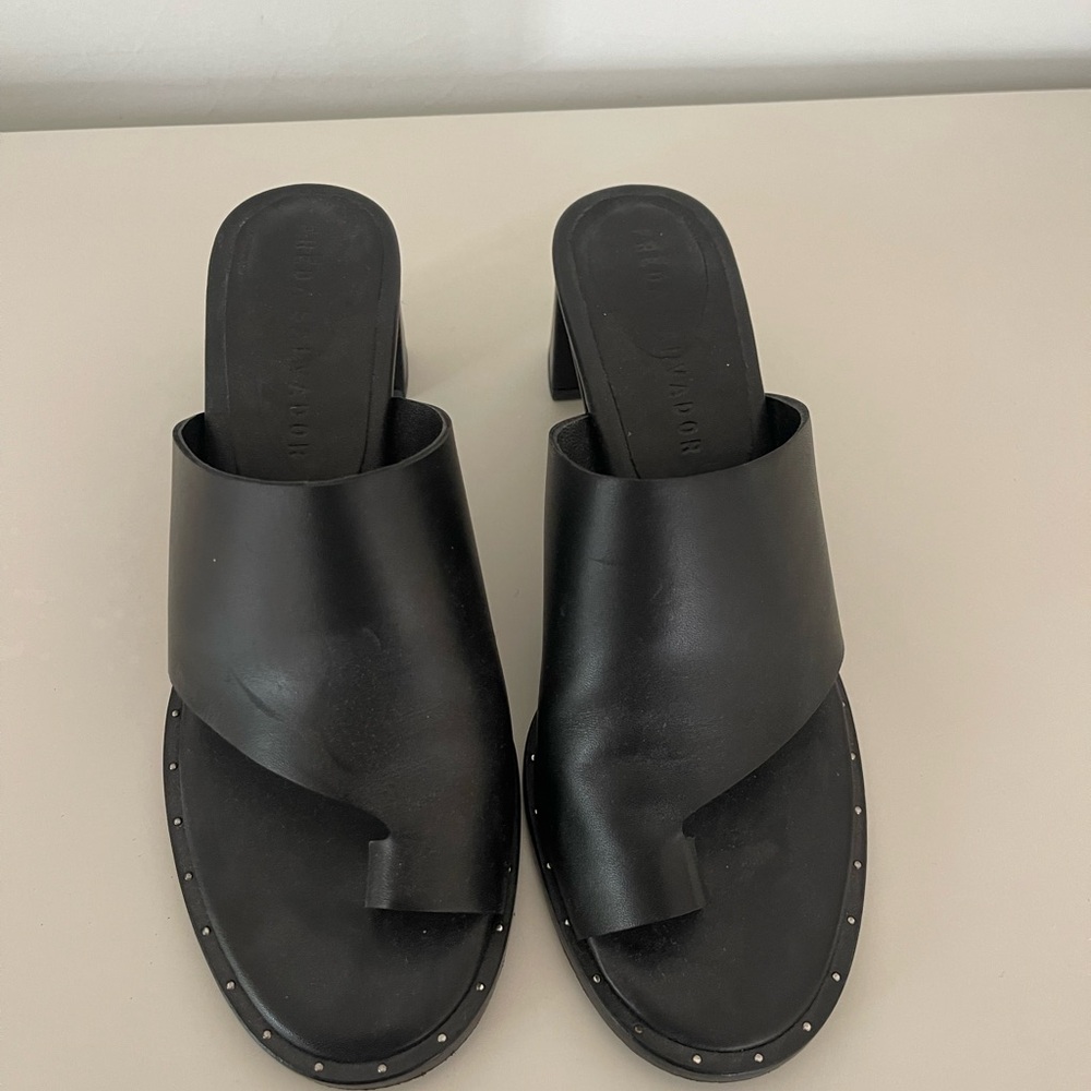 Freda Salvador Black Heels